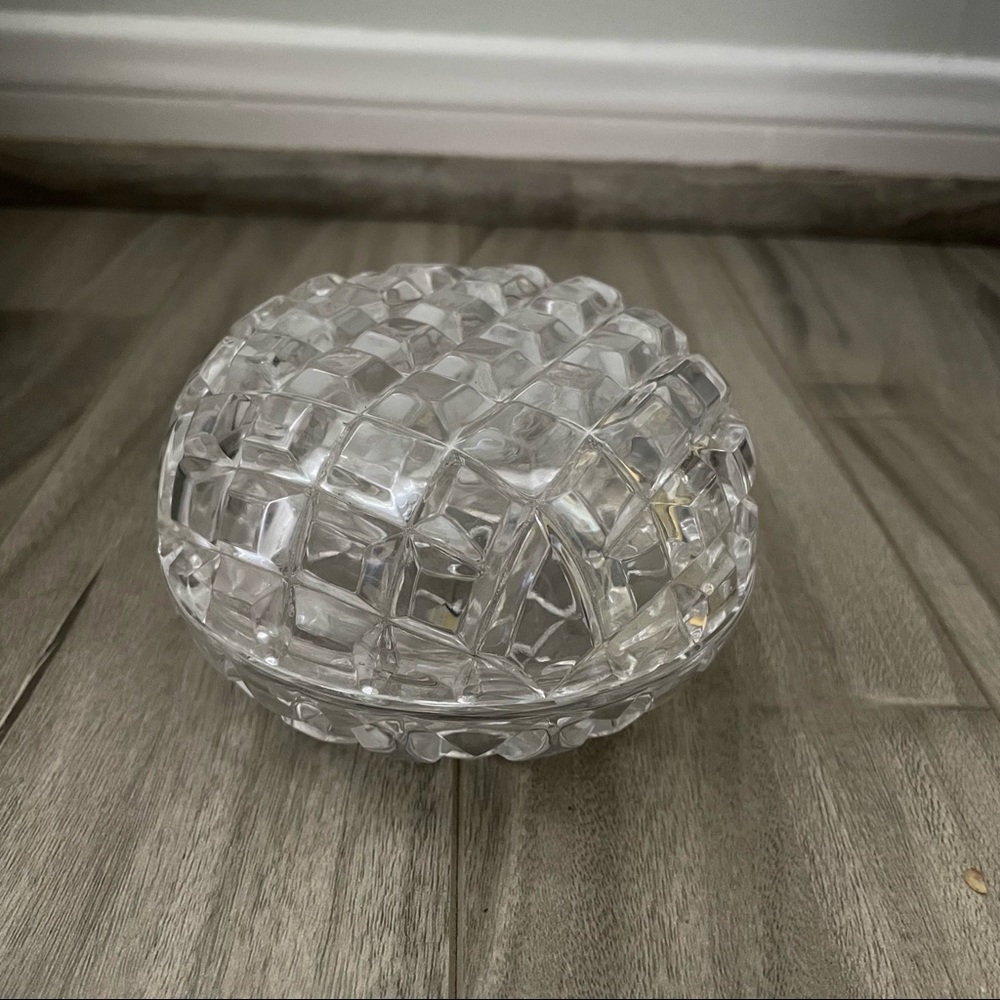 Germany Tritschler Winterhalder Bleikristall Lead Crystal 24% round trinket box